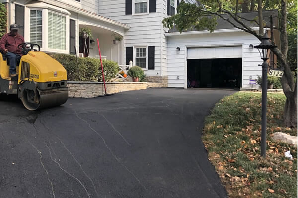 Asphalt Paving Contractor - Residential Projects
